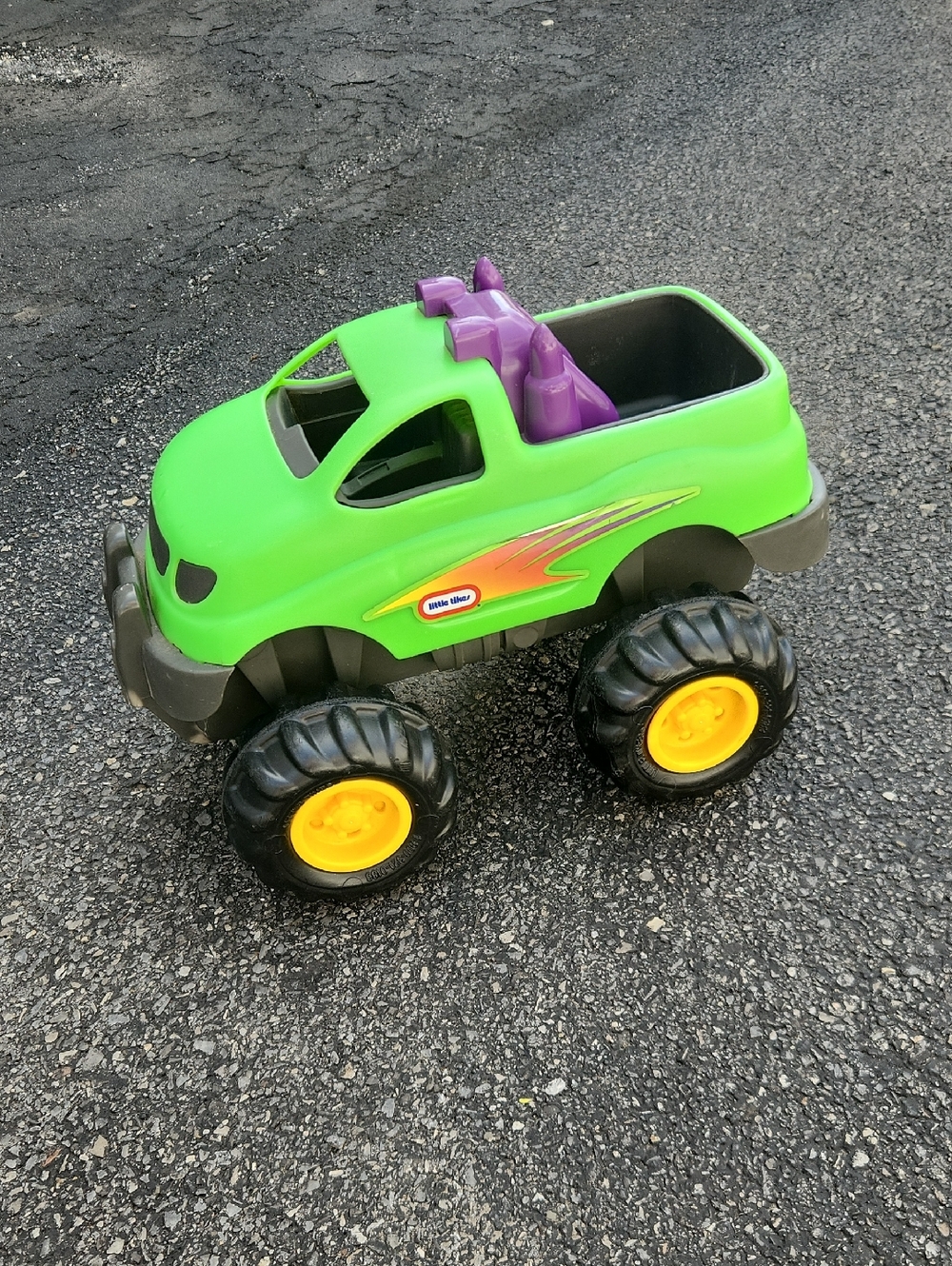 Vintage Little Tikes Green Rugged Riggz Monster Truck